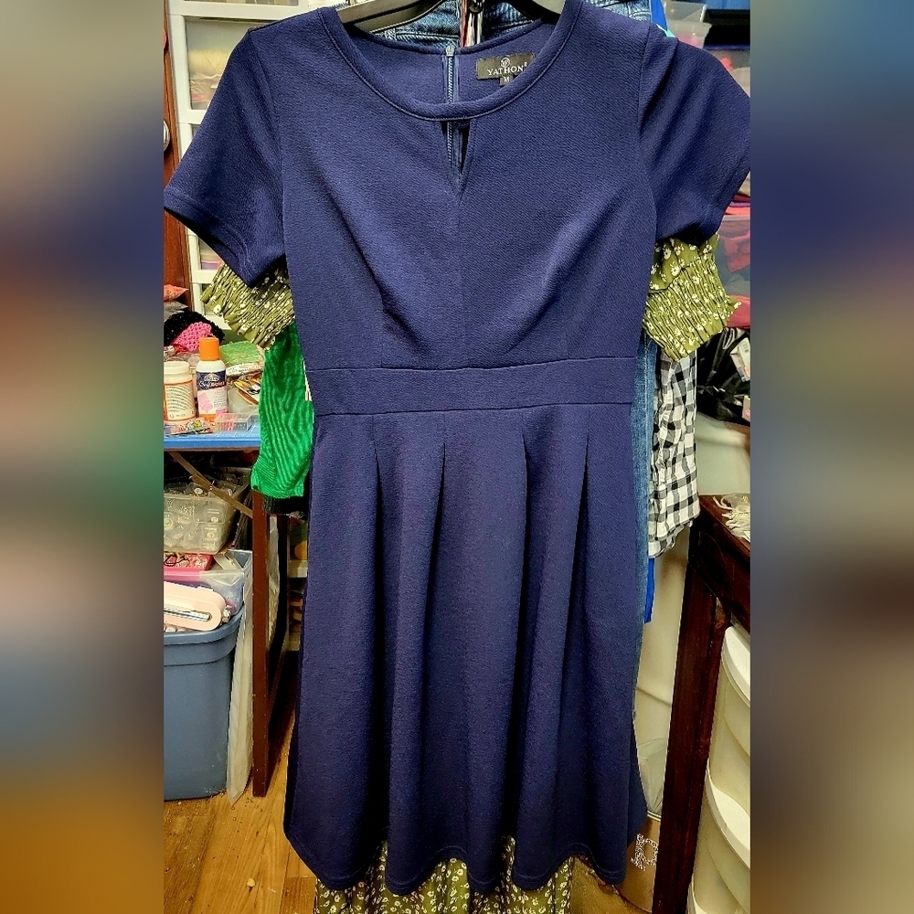 Yathon Medium Navy Blue Short Sleeve Pleated Skirt of Dress